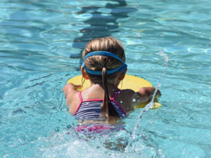 Kinderschwimmen als Schwimmkurs für Kinder in Flensburg
