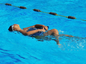 Kinderschwimmen als Schwimmkurs für Kinder in Windach, Kreis Landsberg am Lech