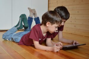 Mediennutzung Kinder Tablet und Apps